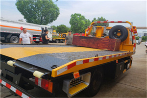 壶关附近拖车电话号码服务