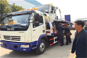 壶关汽车道路救援拖车价格